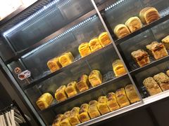 面包甜点陈列柜-糖涩(新佳丽店)