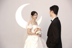 -莫兰迪婚纱摄影