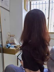 -镁连社·美联社