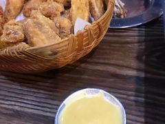 韩式炸鸡-MI WU FACTORY米屋美食工厂餐厅(绿地店)