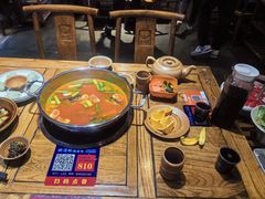 -快活林酸汤鱼鲜品火锅店(甲秀楼店)