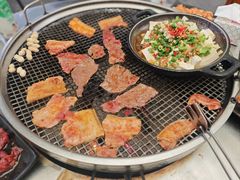 -小辣椒汤锅烧烤(温泉南街店)