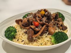 -马克西姆俄罗斯餐厅(通亚街店)