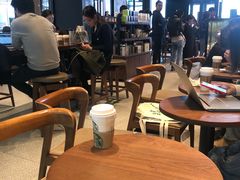 大堂-星巴克臻选(北京太阳宫凯德店)