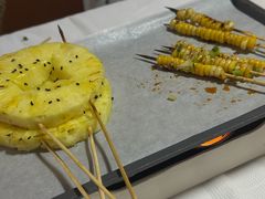 -一家破烧烤店·辣卤海鲜·小排档(光谷店)