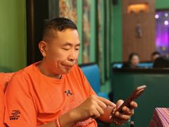 -香巴拉云南餐厅(华莱坞店)