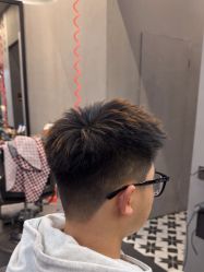 -老肖男士理发店