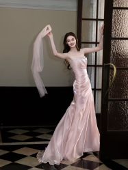 -拉瑞娜LaReine婚纱礼服高级定制