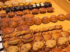 -LANLIZI BAKERY(COSMO店)