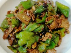 辣椒炒肉-肖记公安牛肉鱼杂馆·省级非物质文化遗产(三角路直营店)