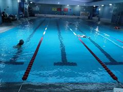 -阳光国际游泳培训基地