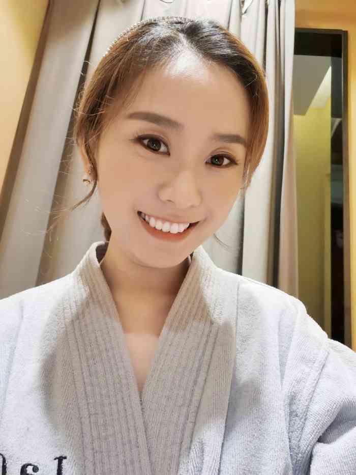 韩国艺匠artiz studio(北京店)-"非常感谢造型师赵静,造型助理萌萌