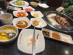 -木槿花韩式炭烤·熟成肉工坊(孙文东路店)