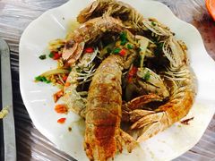 -覃记海鲜美食餐厅