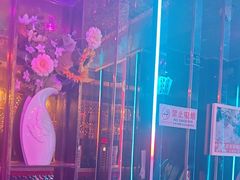 -路边边.炒菜烧烤.音乐餐厅(良乡长虹店)