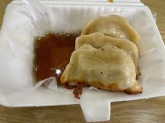 -黄阿姨锅贴大王(万航渡路店)