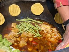 -袁小二大东北铁锅炖(吉祥村总部)