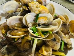 -四川小胡子海鲜(丁村万人海鲜广场店)