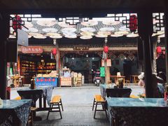 -郑三炮名小吃(公馆老街店)