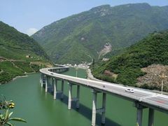 -屈原故里文化旅游区