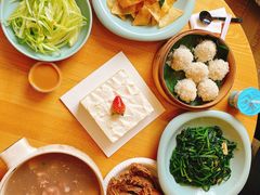 -粗茶淡饭·隐庐私厨(东亭店)