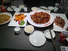 -茅庐川菜(威高广场店)