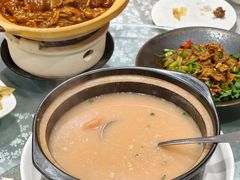 洪湖莲藕排骨汤-莲餐厅·湖北菜·潜江小龙虾店(愚园路店)