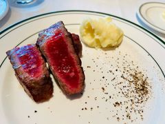-Wolfgang’s Steakhouse 沃夫冈牛排馆(上海白玉兰广场店)