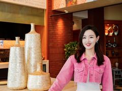 -香格里拉鱼跃地中海西餐厅·牛排披萨