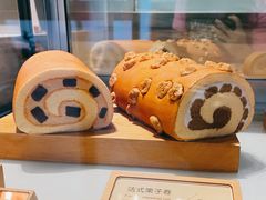 -SKROLL卡特司库·蛋糕定制·生吐司·司康(古北程家桥店)