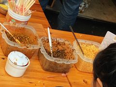 -梁阿婆廿年老牌扣肉糯米饭