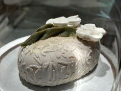 -VERIE BAKEHOUSE