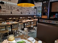 大堂-李子坝梁山鸡(北碚万达五鸡哥店)