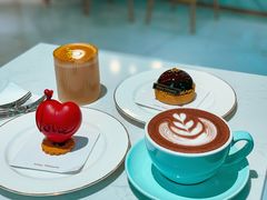 -Fridi Patisserie Cafe