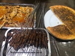 隔壁店的蒜蓉烤馕-清真·马峰烤肉(小学习北巷店)