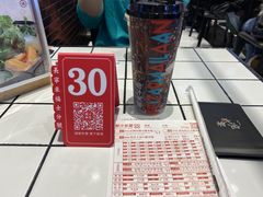 -肥汁米蘭香港米线(长宁来福士店)