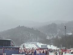 -亚布力新体委滑雪场