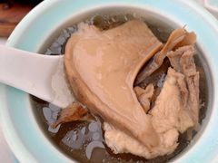 一盅特别的鸡汤-听香·678茶铺(猛追湾店)