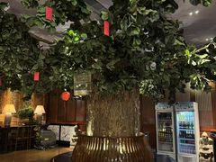 -八府香鸭·啫啫煲(华山路店)