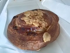 -CARINO BAKERY&CAFE(人广来福士店)