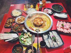 -谭鸭血老火锅(万象九宜城店)