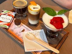 -星巴克臻选(成都太古里店)
