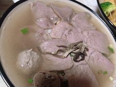 -孔雀记忆PHO·越南菜·米肉粉