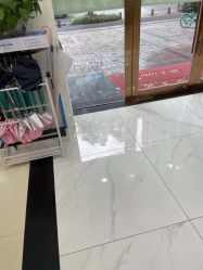-苗医生专业祛痘·皮肤管理
