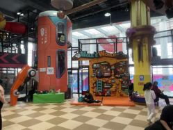 -欧酷世界动力星球(王府井奥莱UP TOWN店)