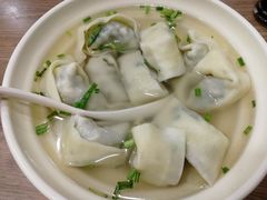 菜肉大馄饨-小梅园饭堂(东方路店)
