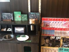 -星巴克(杭州银泰城西一店)