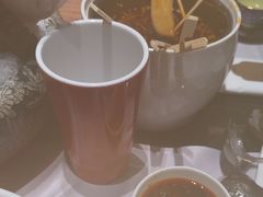 -红鼎豆捞·非遗鲍皇汤火锅(宝丰路店)