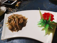 凉拌菜-舌尖上的食缘花园主题餐厅