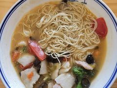 三鲜面i an-天天鲜面馆(衡山路店)